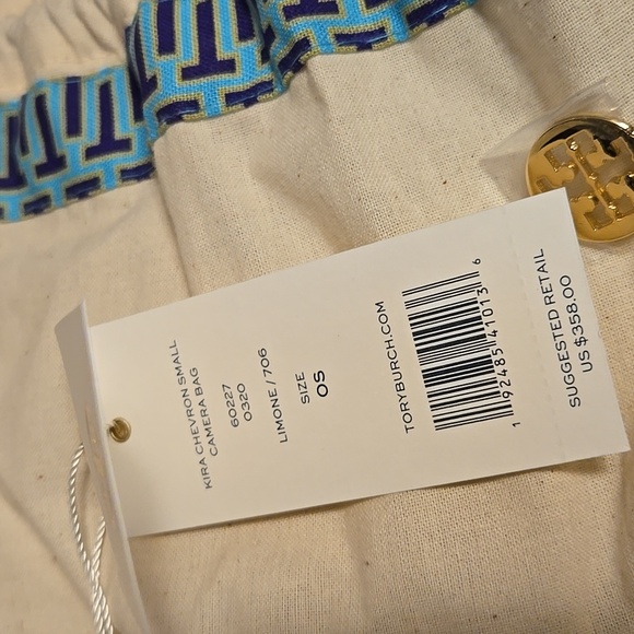 TORY BURCH KIRA CAMERA BAG - Picture 10 of 10